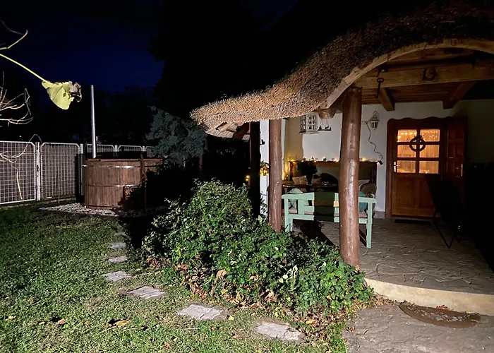 Nadfedeles Haziko Case de vacanță *